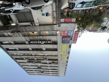 鴻霖大樓