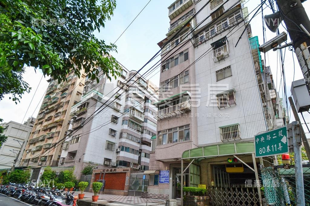 中央名門社區外觀及周邊環境