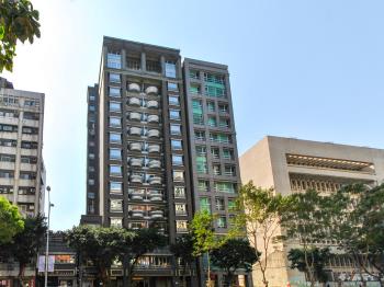 信義愛樂(舊愛樂廣場)