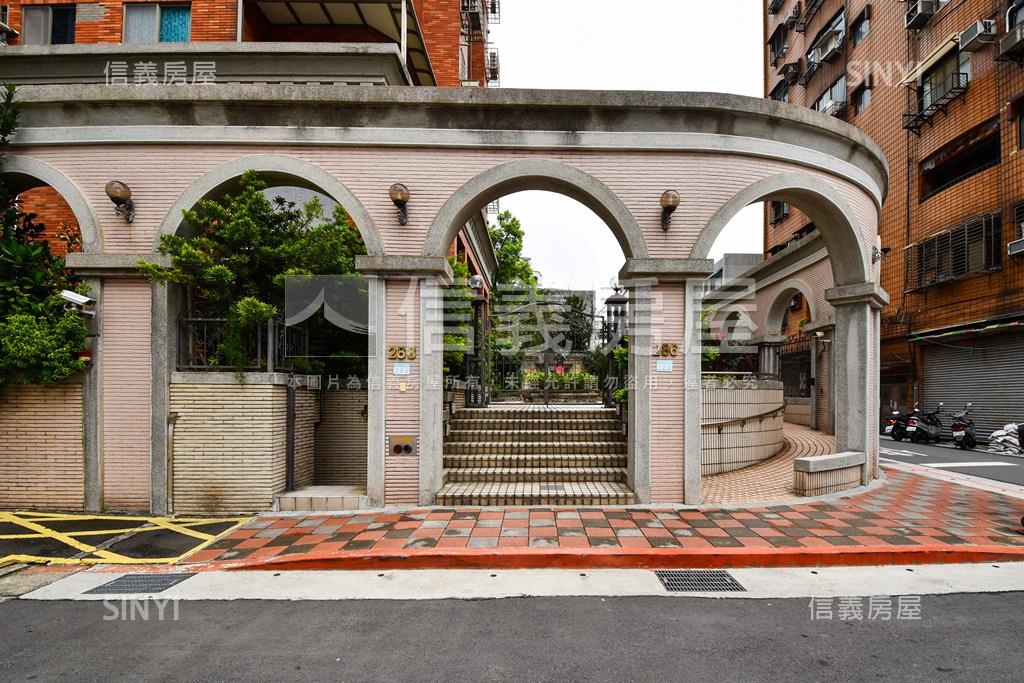 維多利亞社區外觀及周邊環境