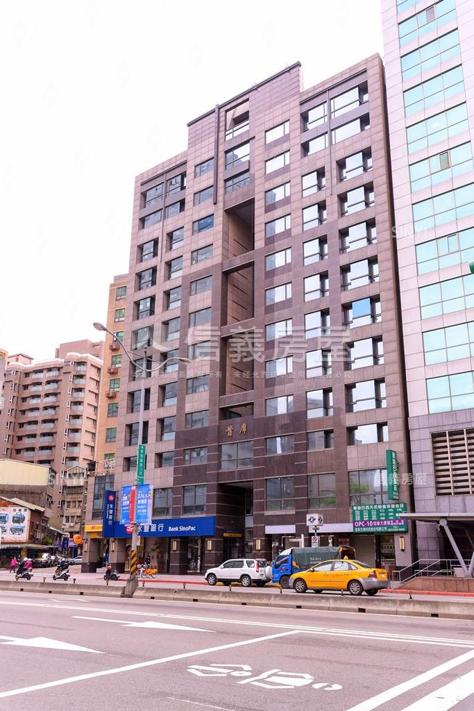 首席社區外觀及周邊環境