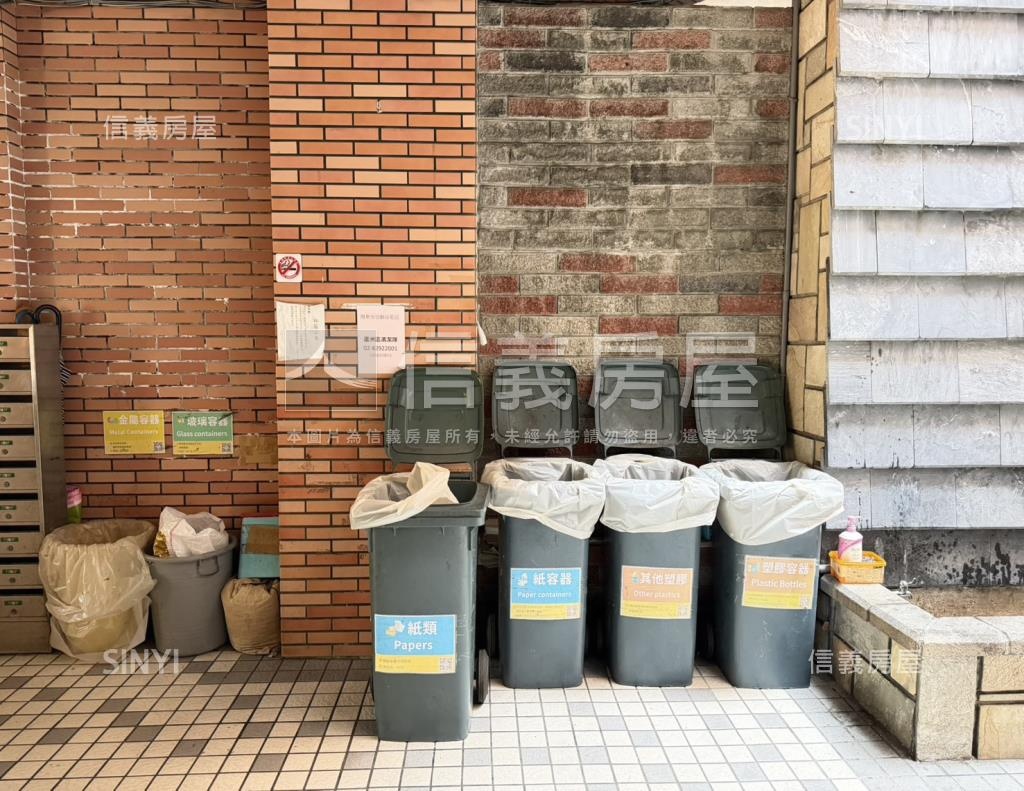 富比市社區外觀及周邊環境