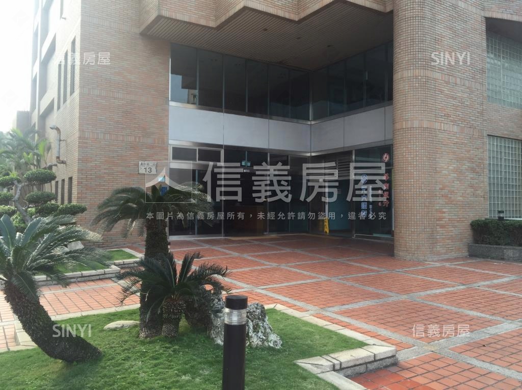 首席天廈社區外觀及周邊環境