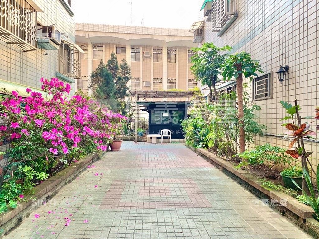 箱根庭園社區外觀及周邊環境