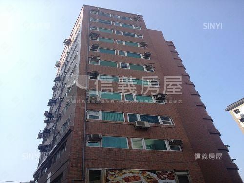捷運皇家社區外觀及周邊環境