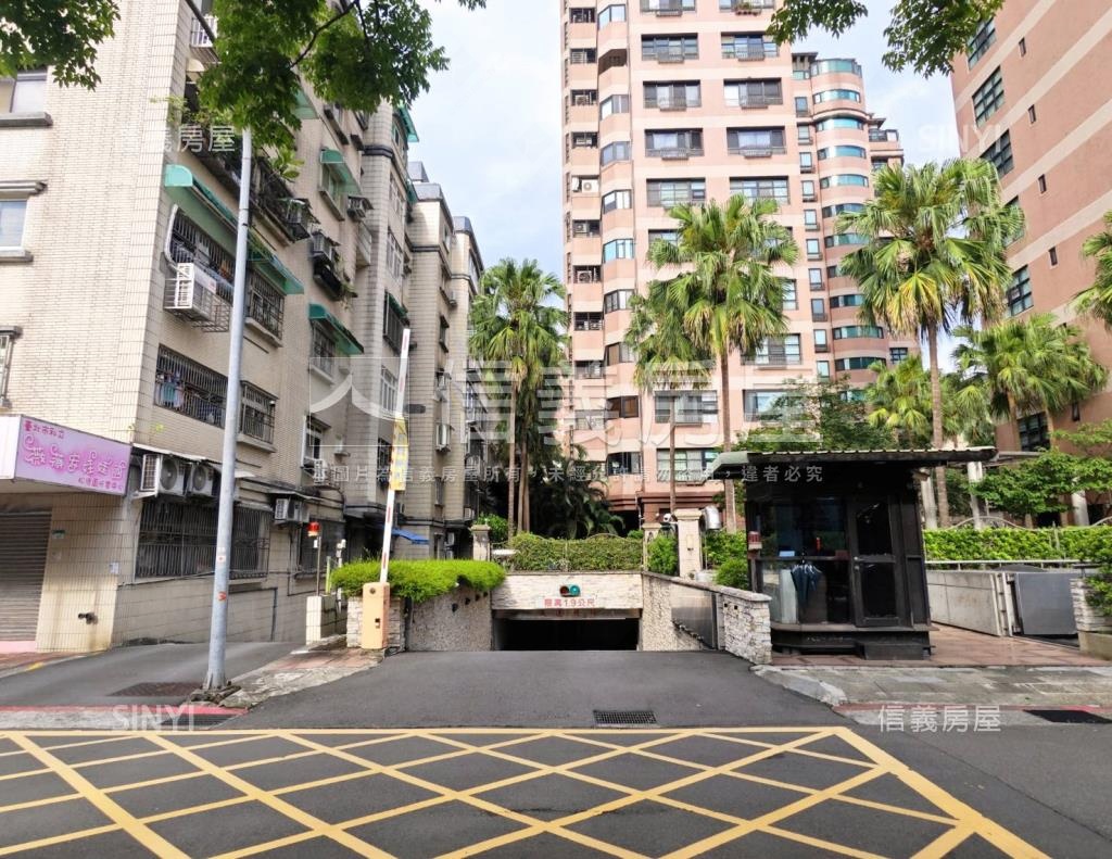信義錄社區外觀及周邊環境