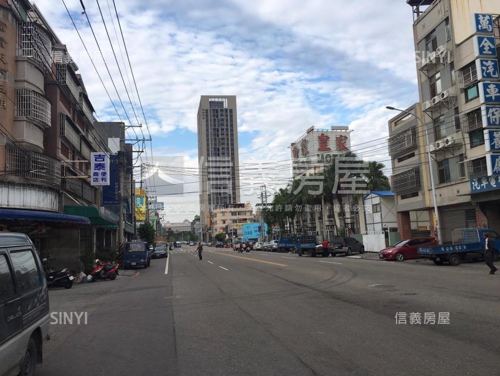 富貴天下三期社區外觀及周邊環境