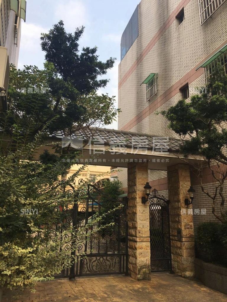 登陽公園市(德芳南一街)社區外觀及周邊環境