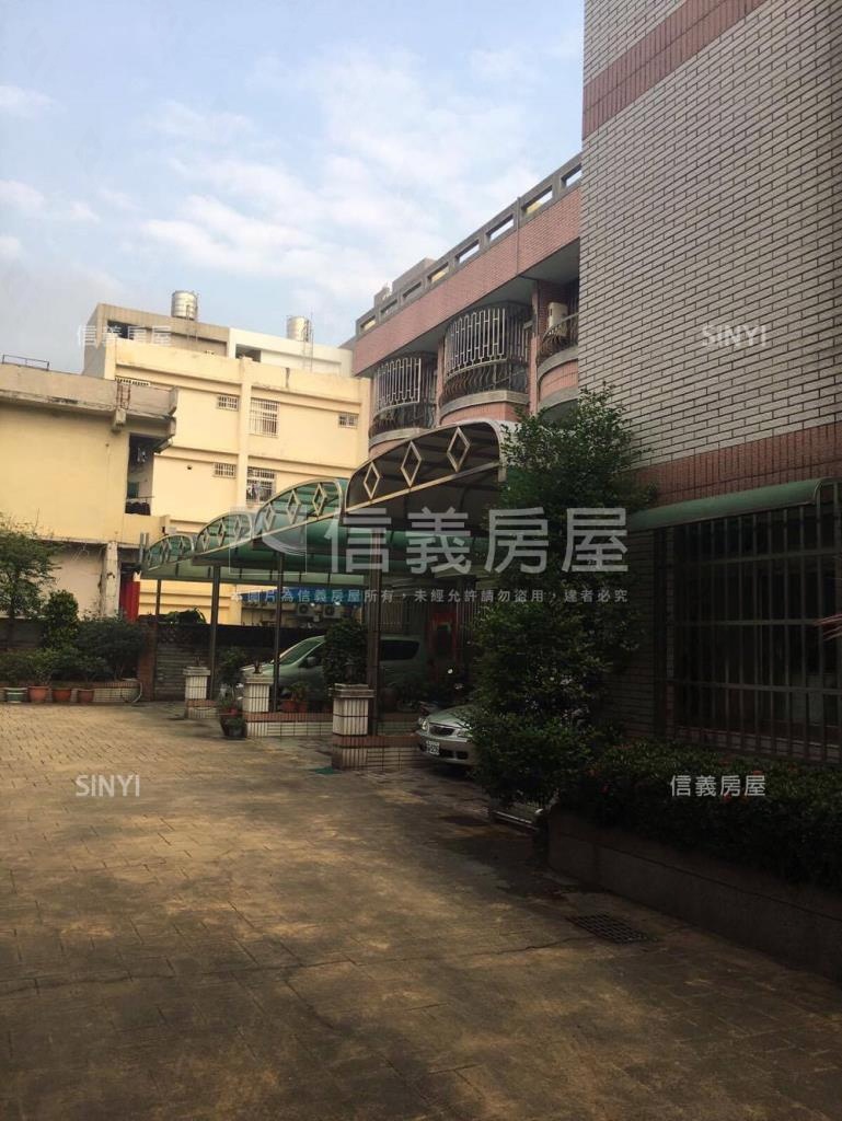 登陽公園市(德芳南一街)社區外觀及周邊環境