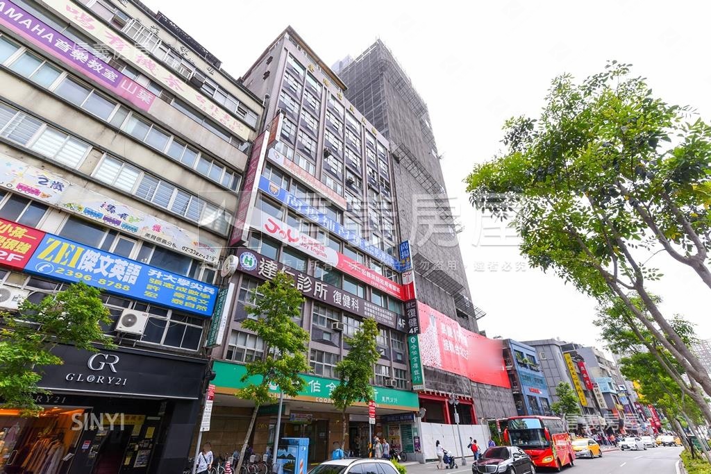 臺陽信義大樓社區外觀及周邊環境