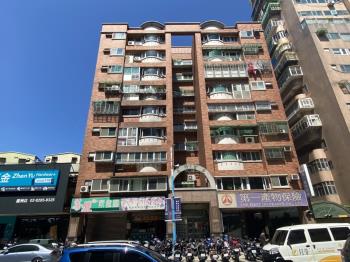長榮富邑