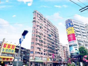 銀河巨星A棟