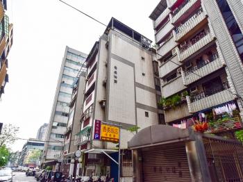 名仕園
