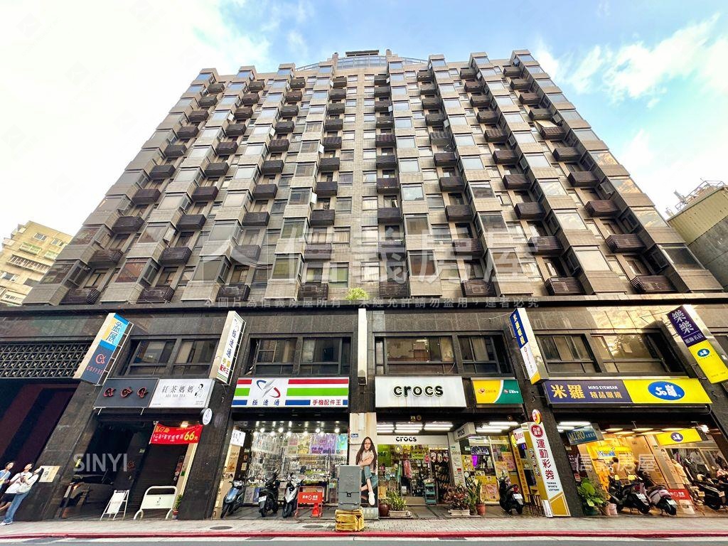 極上之湯社區外觀及周邊環境