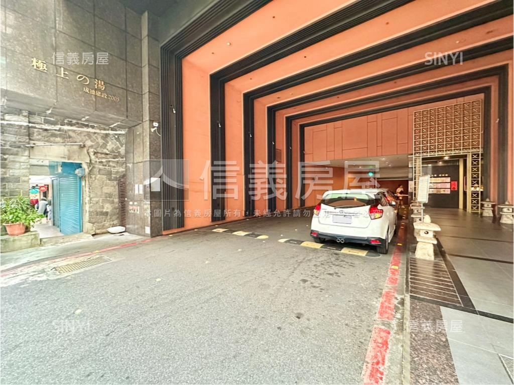 極上之湯社區外觀及周邊環境