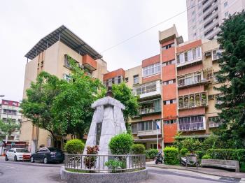 一江新城(公寓)