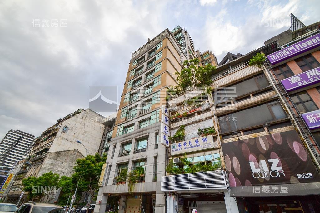 輕鬆築社區外觀及周邊環境