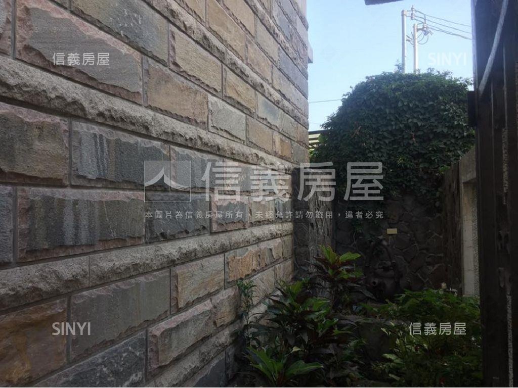 大眾名門NO11葉綠墅社區外觀及周邊環境