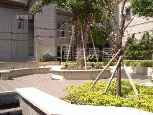 大湖春秋社區外觀及周邊環境