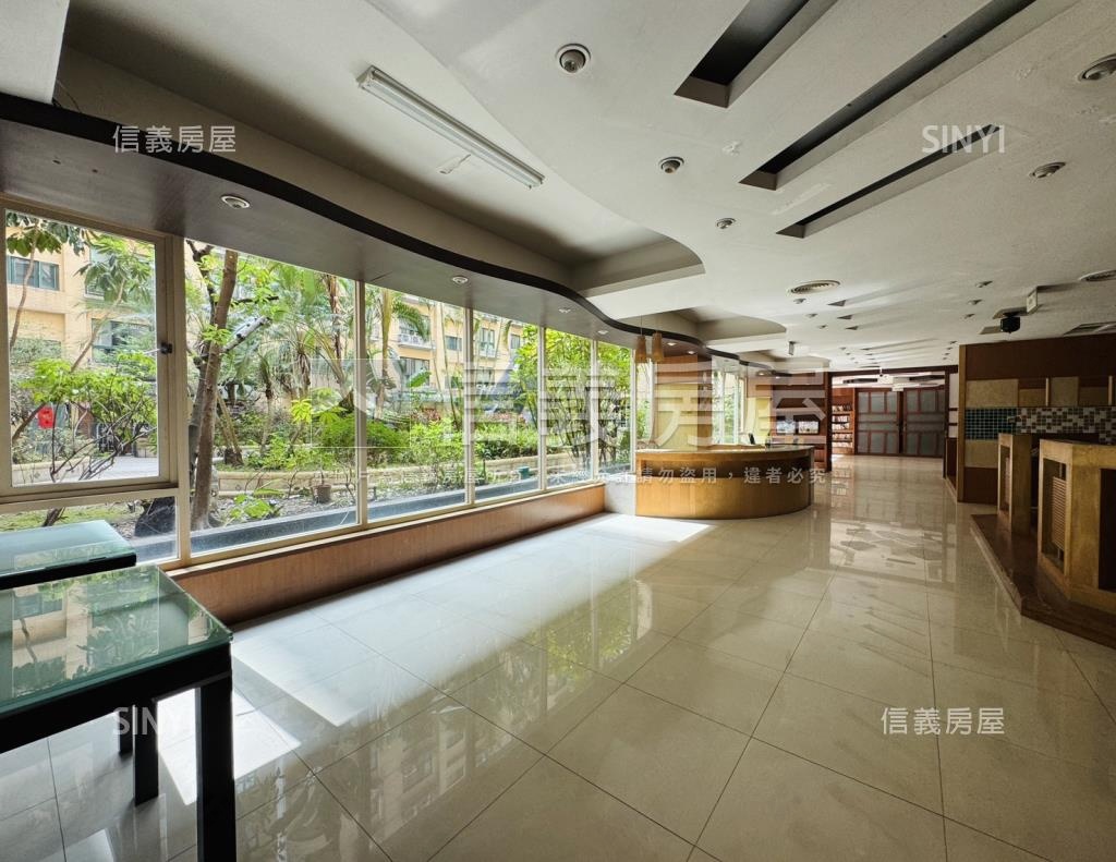 椰林書鄉社區外觀及周邊環境