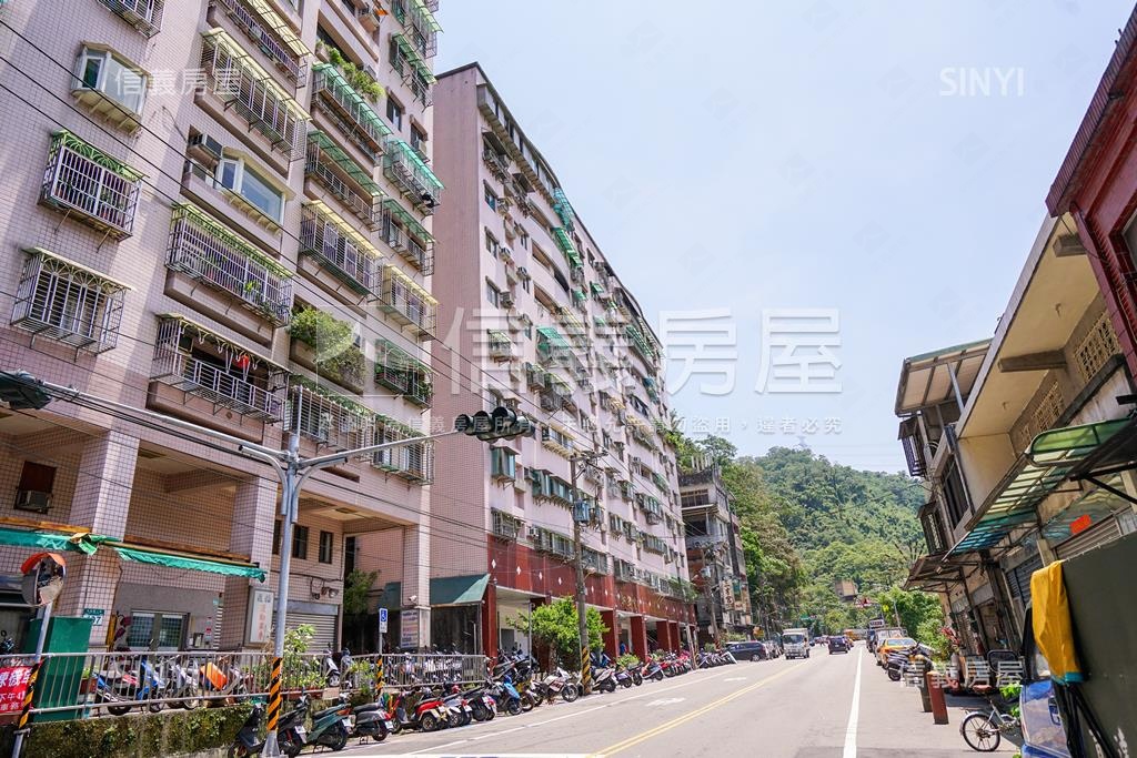 新巢代社區外觀及周邊環境