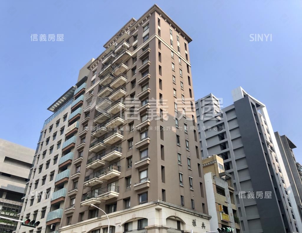 雅典社區外觀及周邊環境
