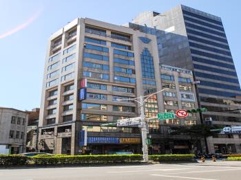 廖典模商業大樓