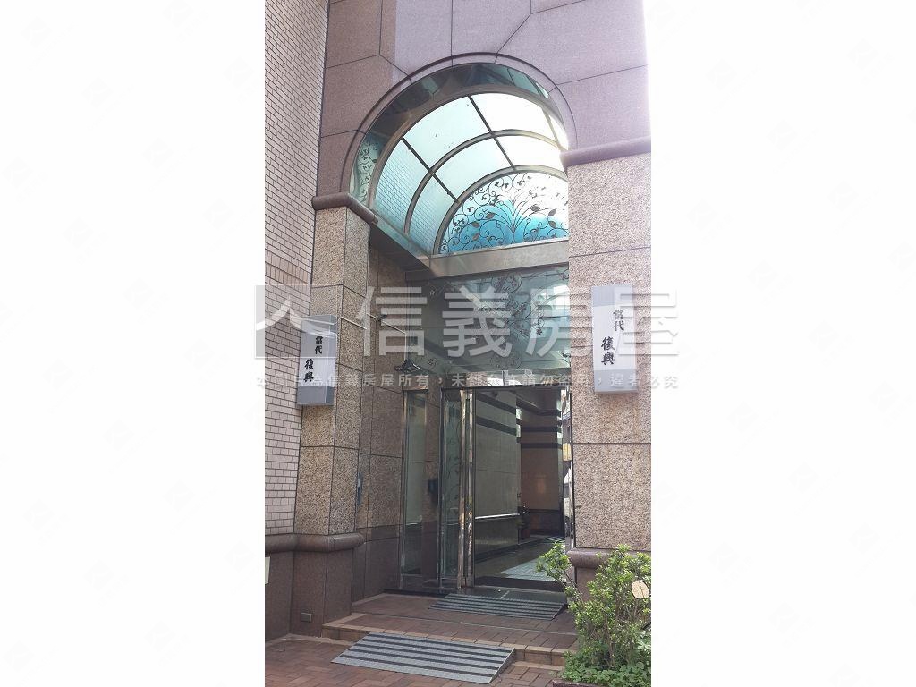 當代復興-領袖區社區外觀及周邊環境
