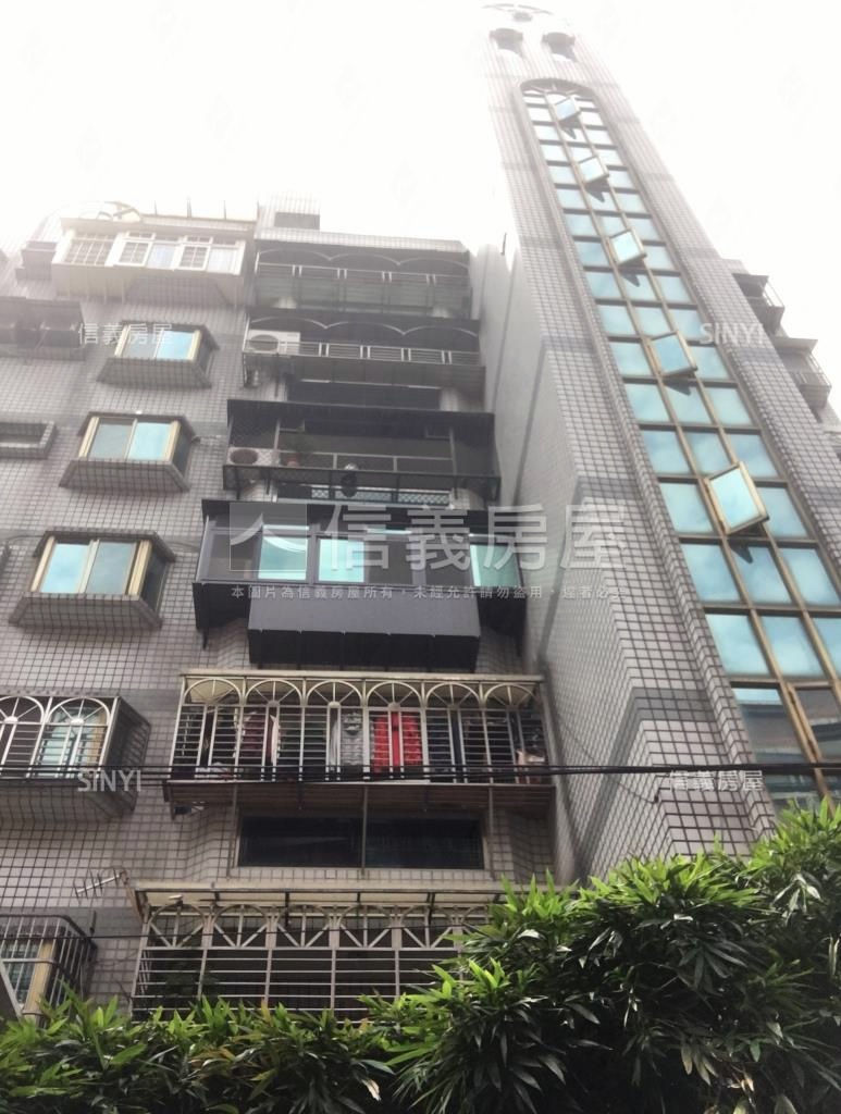 米羅大樓社區外觀及周邊環境