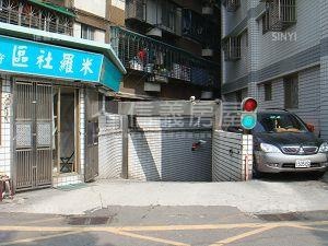 米羅大樓社區外觀及周邊環境