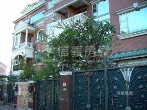六福皇宮社區外觀及周邊環境