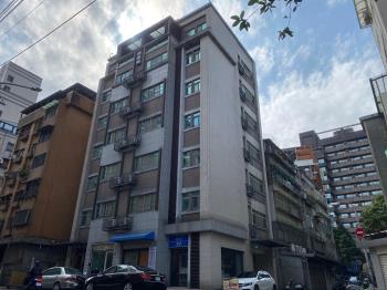 附中典範