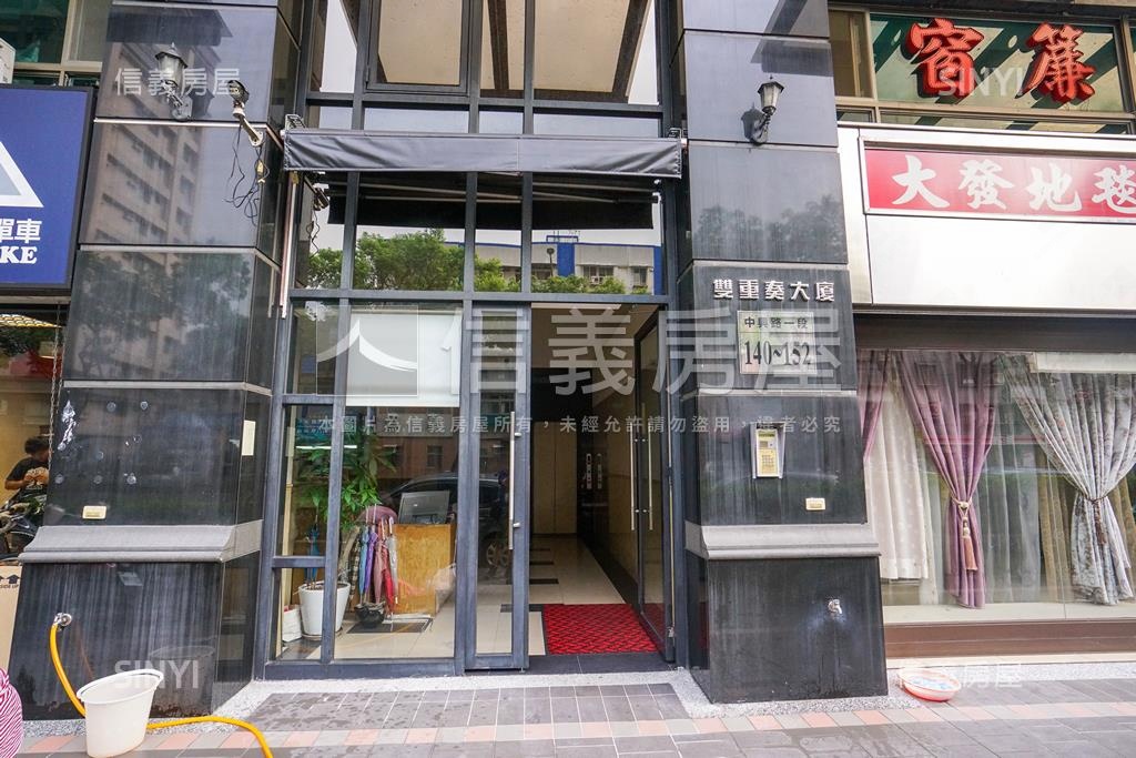 雙重奏二期社區外觀及周邊環境