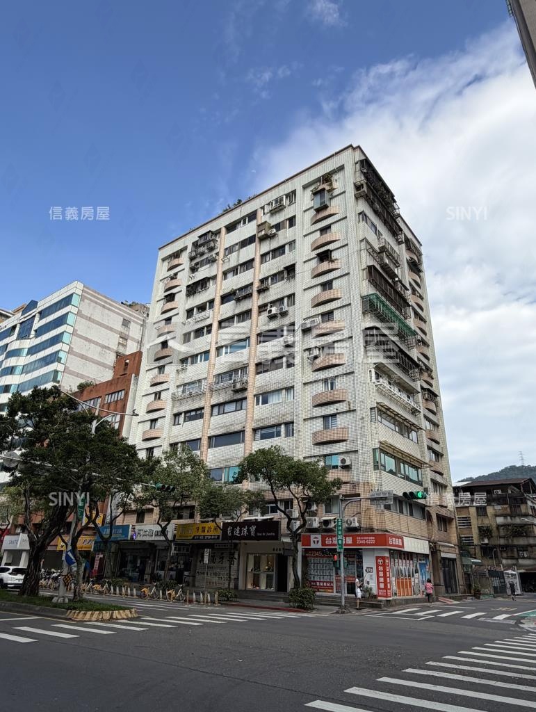 嘉禾大樓社區外觀及周邊環境