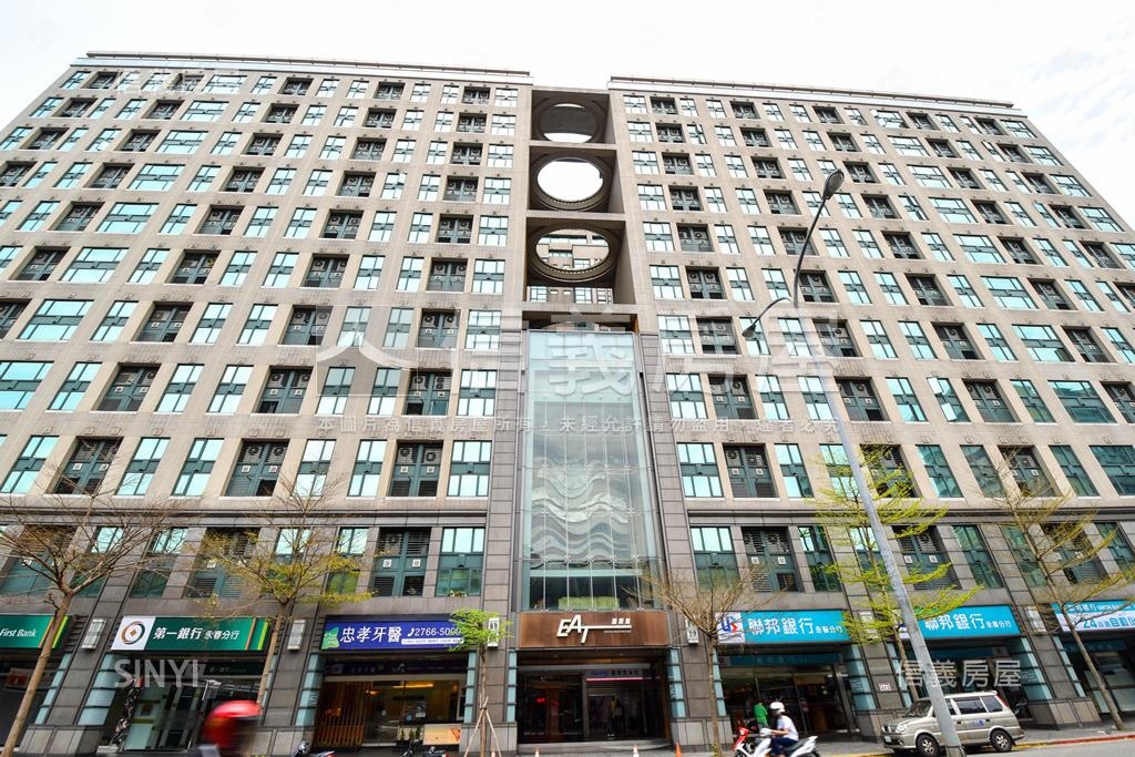 EAT國際館社區外觀及周邊環境