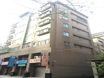 特利屋NO.1