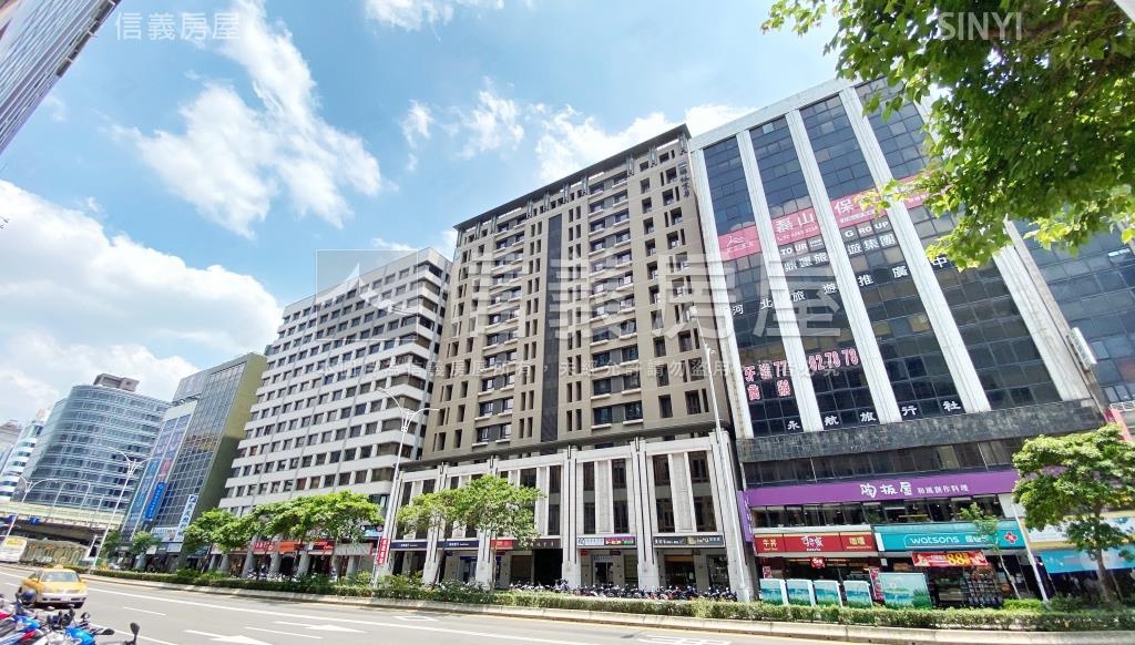 國揚萬商大樓社區外觀及周邊環境