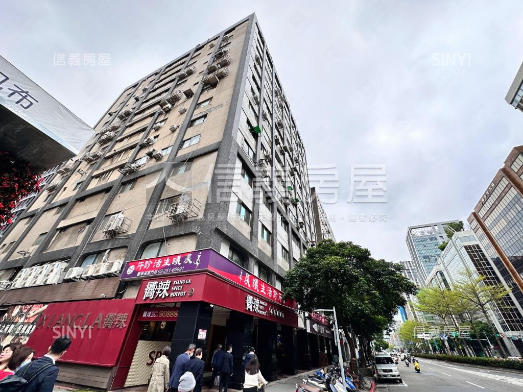 中華大樓社區外觀及周邊環境