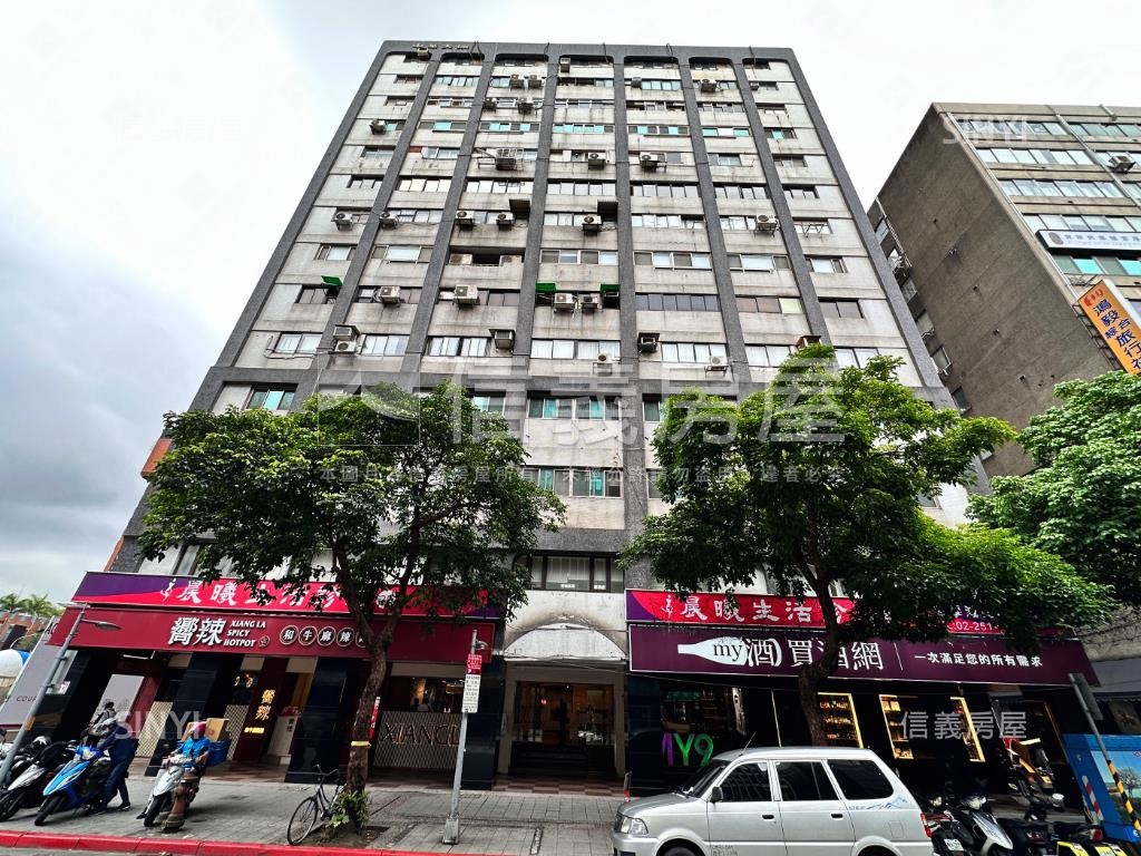 中華大樓社區外觀及周邊環境