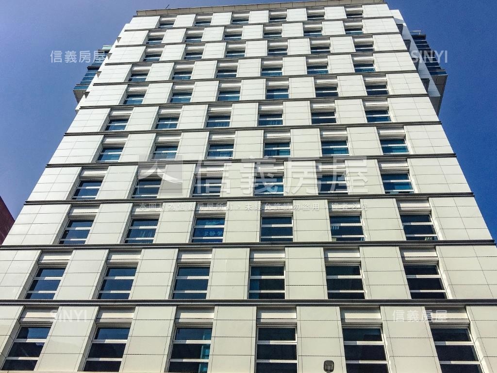 忠泰銀座大樓社區外觀及周邊環境