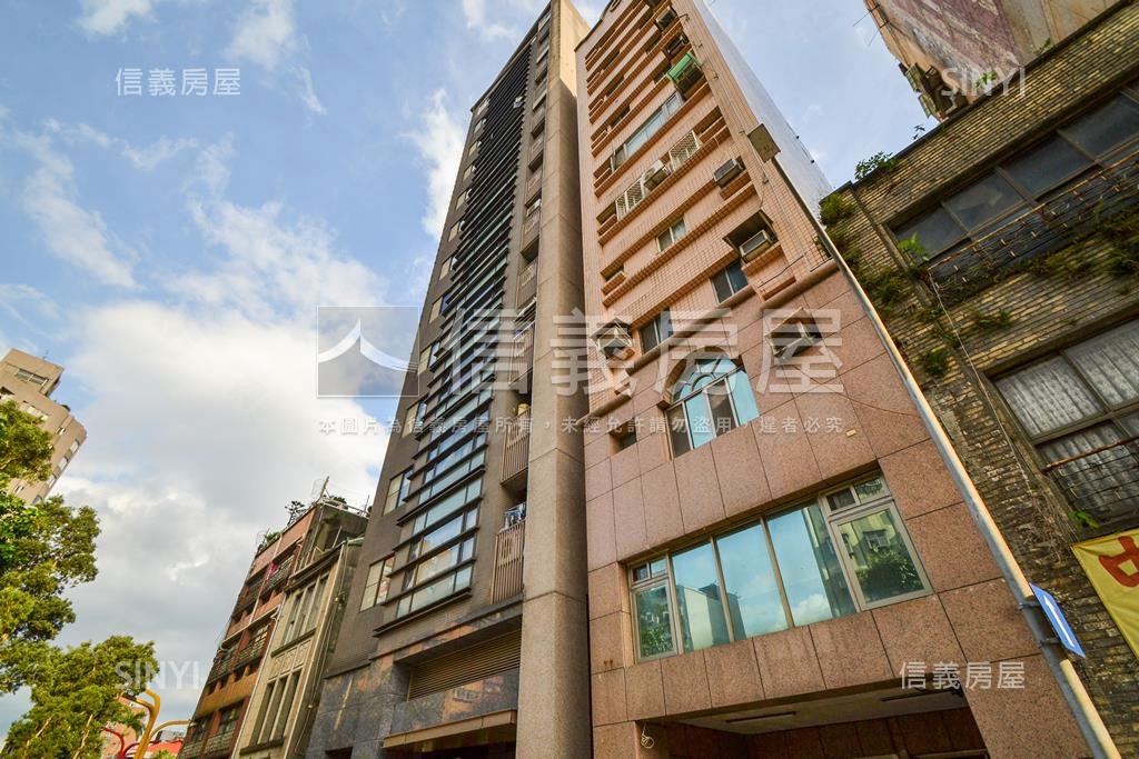 聯富賀采社區外觀及周邊環境