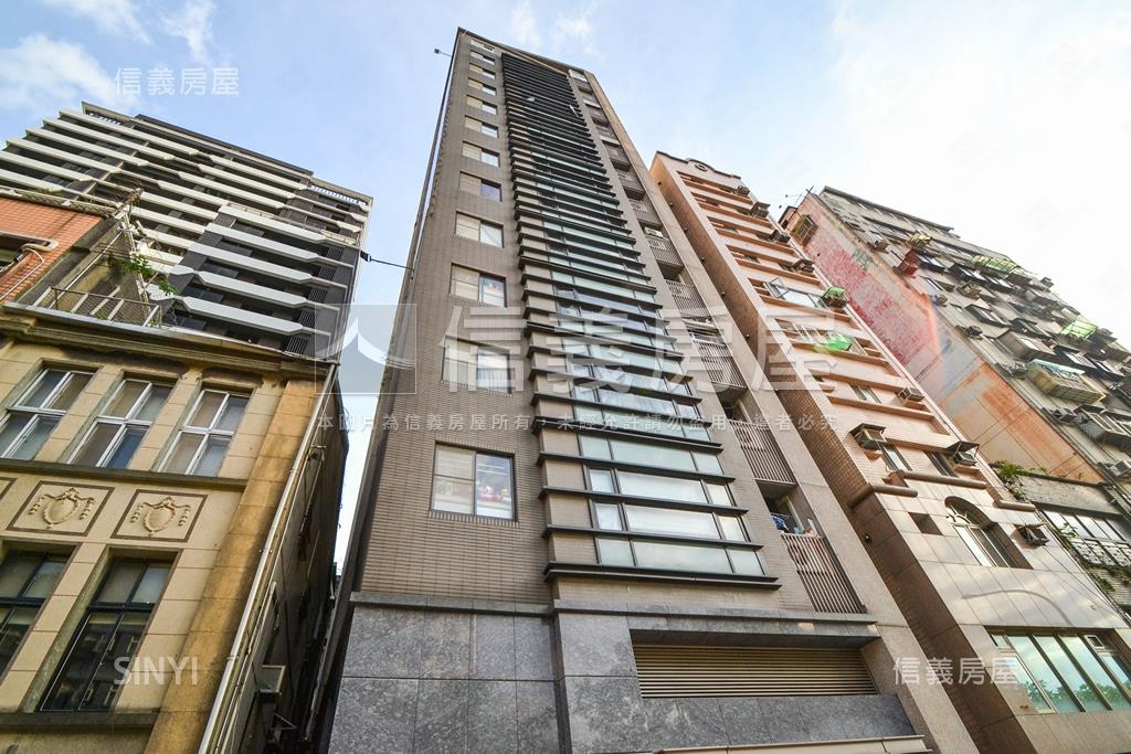 聯富賀采社區外觀及周邊環境