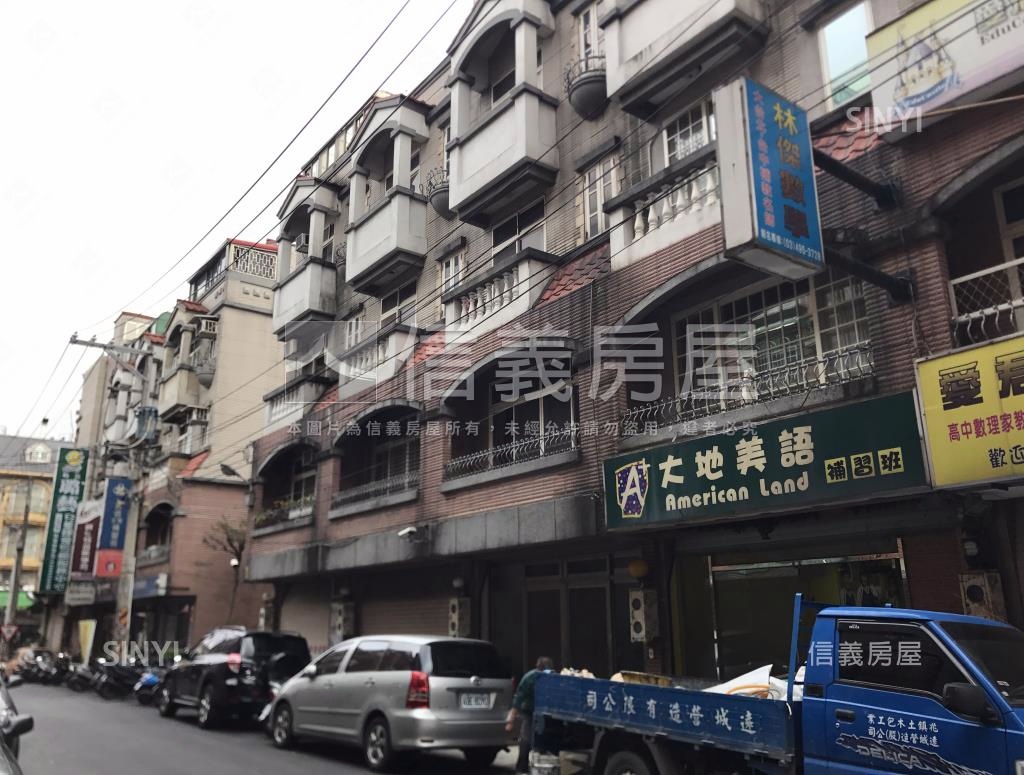 文化大別墅社區外觀及周邊環境