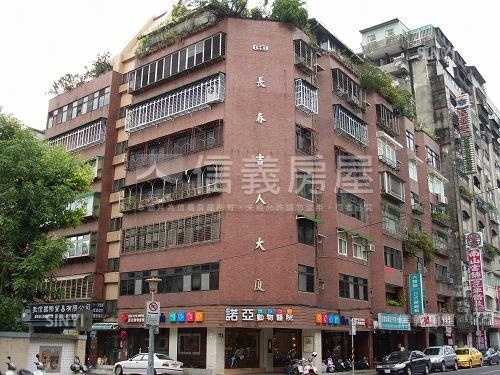 長春吉人大廈社區外觀及周邊環境