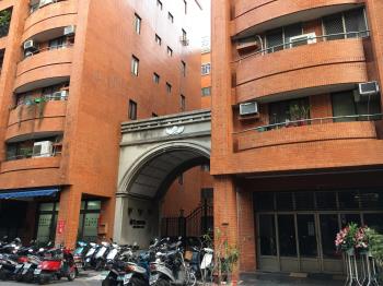瑞源華廈