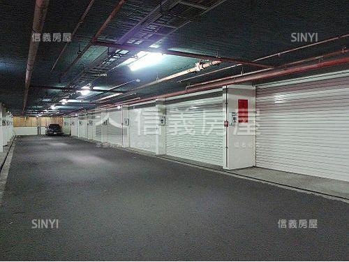 愛琴海社區外觀及周邊環境