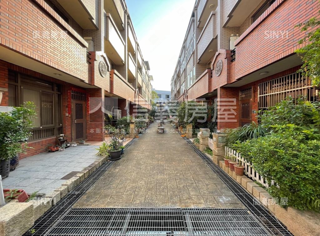 愛琴海社區外觀及周邊環境