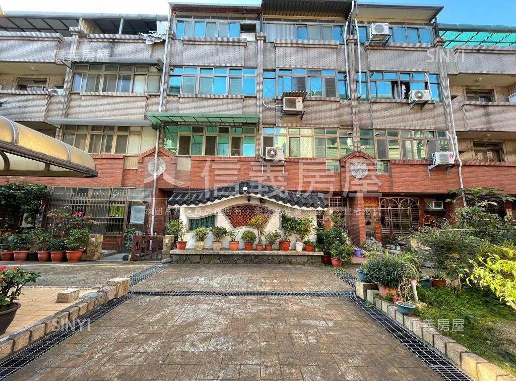 愛琴海社區外觀及周邊環境