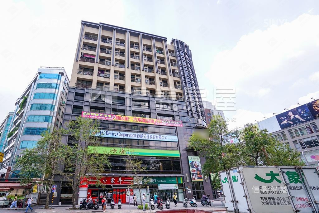 啟昇之星社區外觀及周邊環境