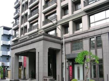 棋琴八重奏
